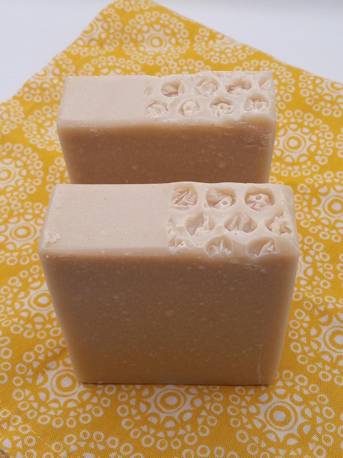 Honey Oatmeal Goat Milk Soap - Artisan Soap