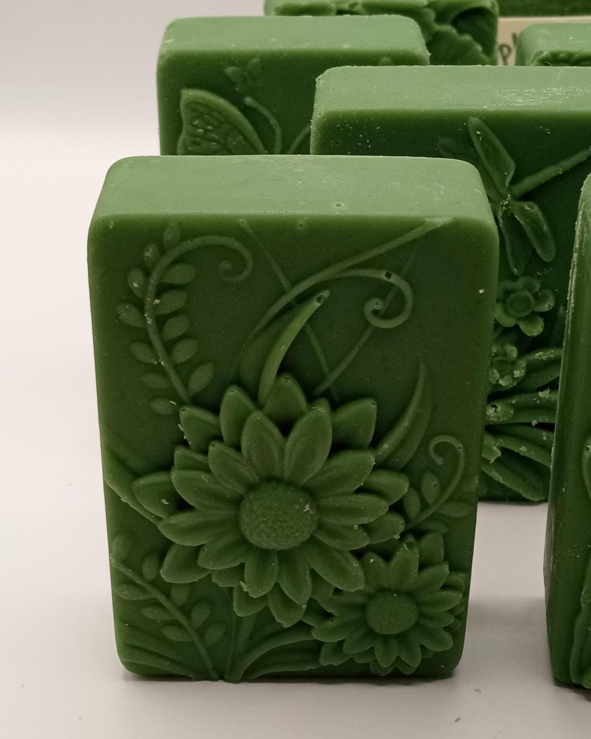 Maine-Made Balsam & Pine Soap - Luxurious Lather for Him