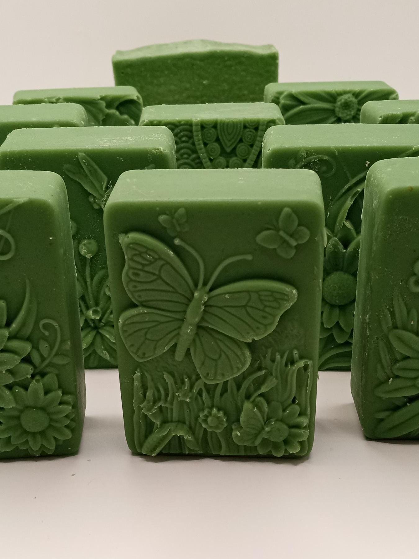 Maine-Made Balsam & Pine Soap - Luxurious Lather for Him